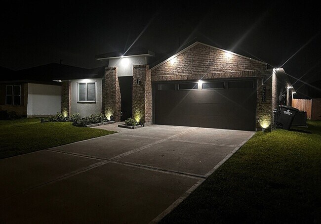 Building Photo - 7723 Golden Rubia Ln