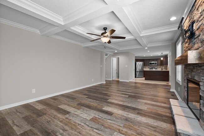 Building Photo - Pet Friendly Four Bedroom!