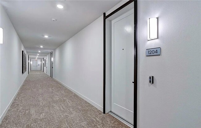 Building Photo - 1204 Rivington