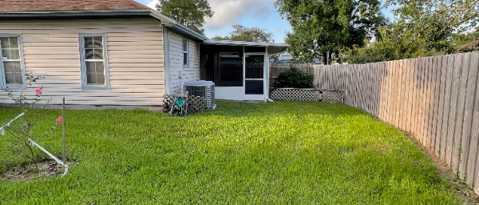 Building Photo - 1827 Wildwood Creek Ln