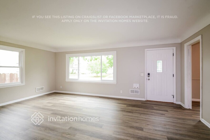 Building Photo - 7228 Harriet Ave