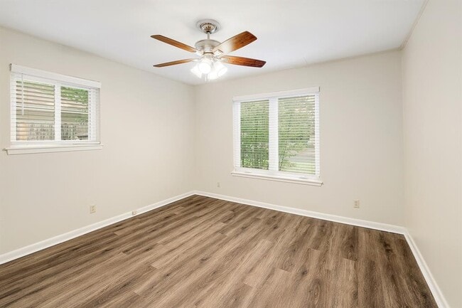 Building Photo - 8609 Melshire Dr