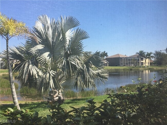 Building Photo - 9019 Gladiolus Preserve Cir