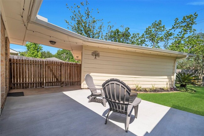Building Photo - 1727 Shannon Valley Dr