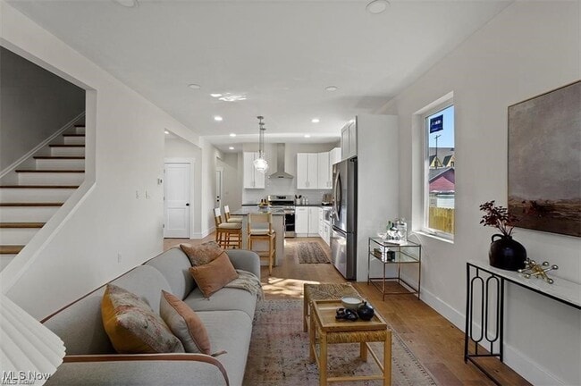 Building Photo - 4210 Peach Ct