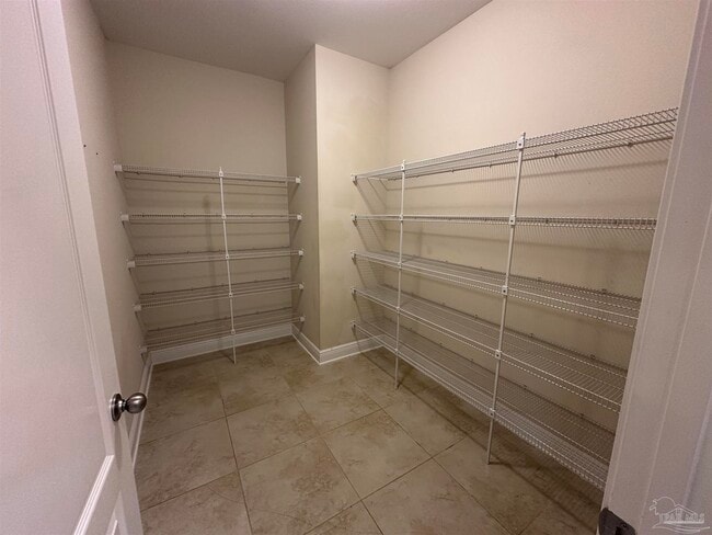 Building Photo - 8864 Spider Lily Way