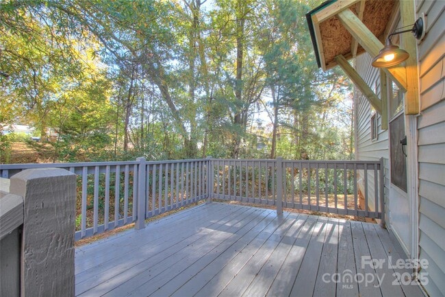 Building Photo - 205 N Church St