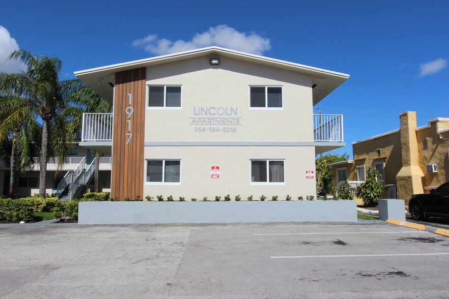 Lincoln Apartments, LLC 1917 Lincoln St Hollywood FL 33020 Apartment Finder