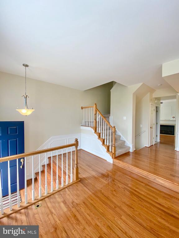 Building Photo - 81 Arell Ct