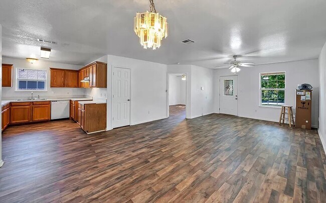 Building Photo - 2723 Baylor Ave