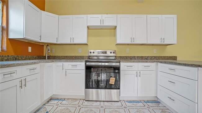 Building Photo - 5717 Lawndale Rd