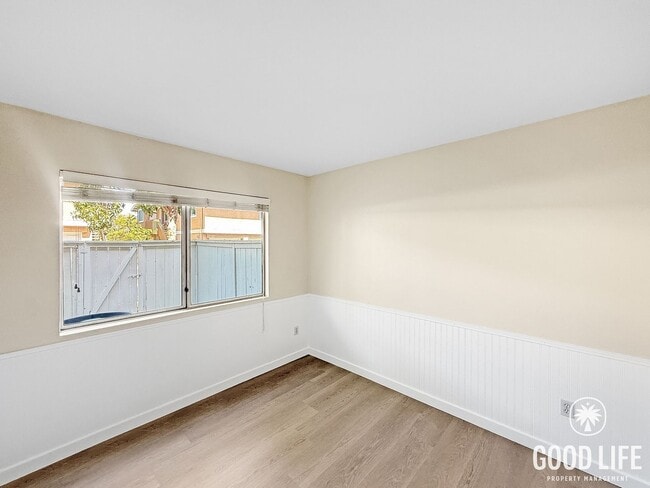 Building Photo - Great 2B/2.5BA Condo in Oceanside for Lease!