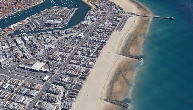 Building Photo - 112 31st St