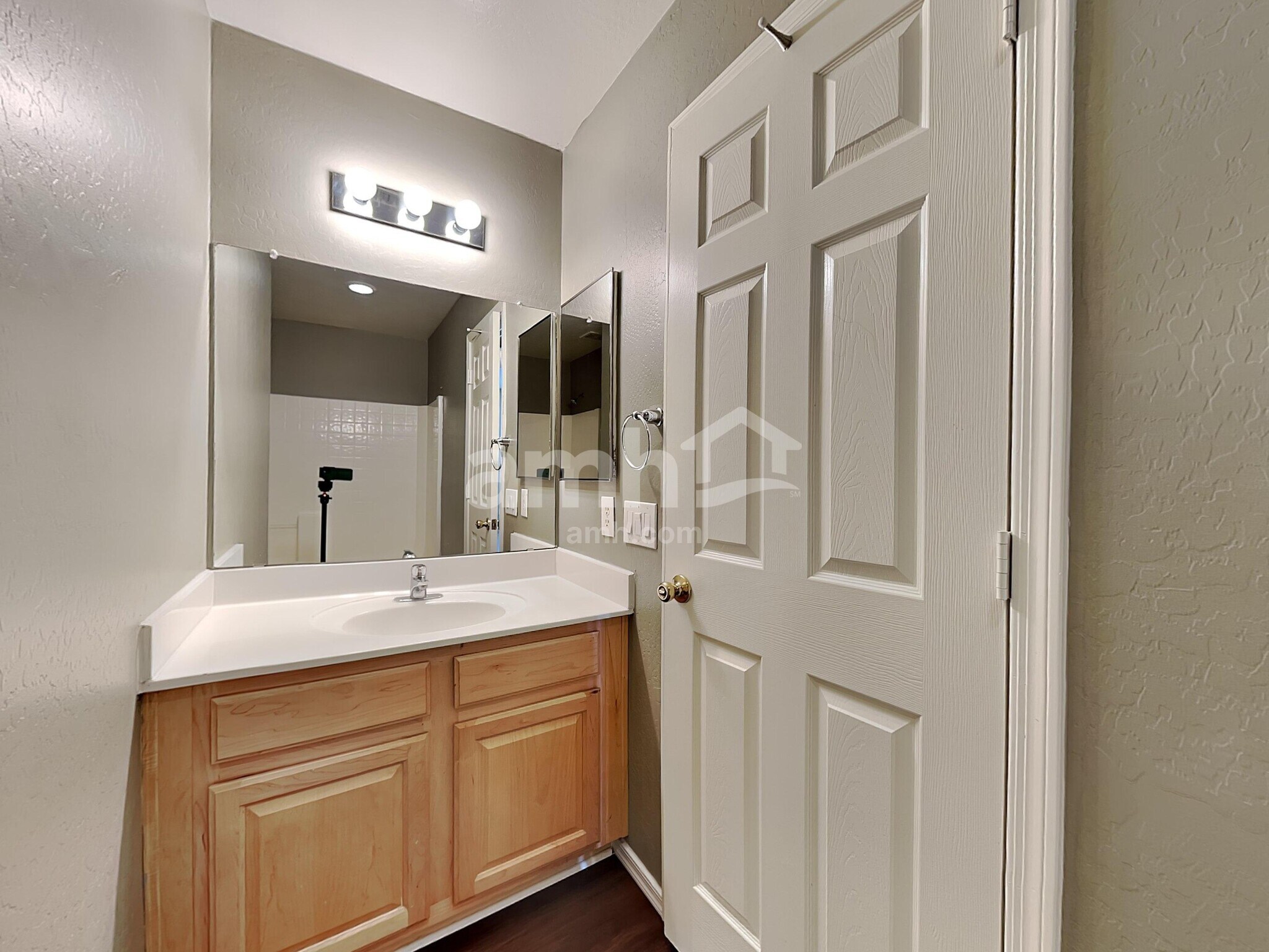 Building Photo - 14832 N 124th Ln