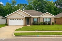 Building Photo - 407 Cotton Ridge Ln