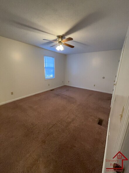 Building Photo - 183 Woodlee Ct