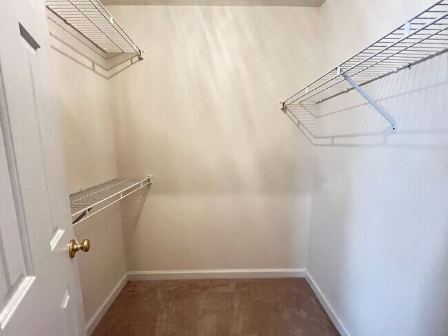 Building Photo - Ground Floor 3 Bedroom, 2 Bath Condo Available Now in Murrells Inlet!