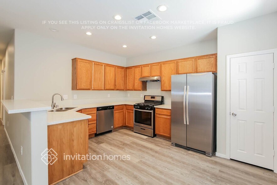Building Photo - 8105 Starling View Ct