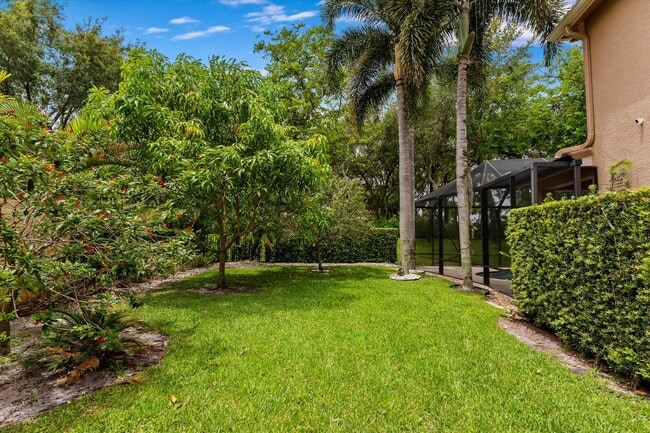 Building Photo - 8882 Hidden Acres Dr