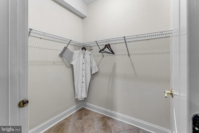 Building Photo - 43176 Tall Pines Ct