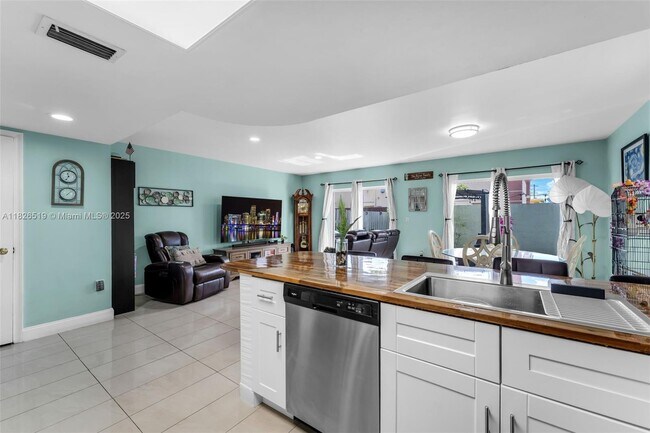 Building Photo - 13751 SW 160th St