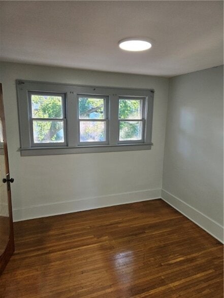 Building Photo - 30 Dyson St