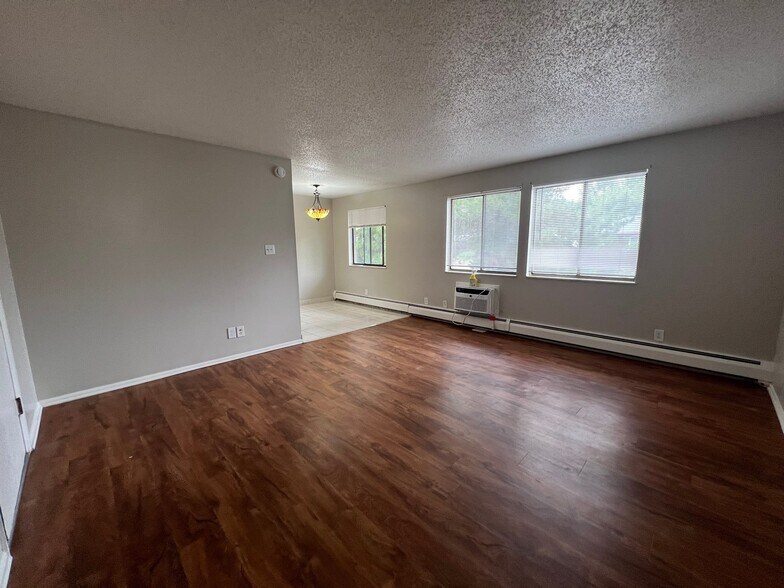 Building Photo - 9277 W 56th Pl