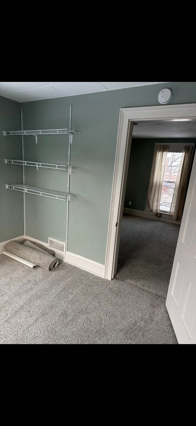 Building Photo - 1329 7th Ave