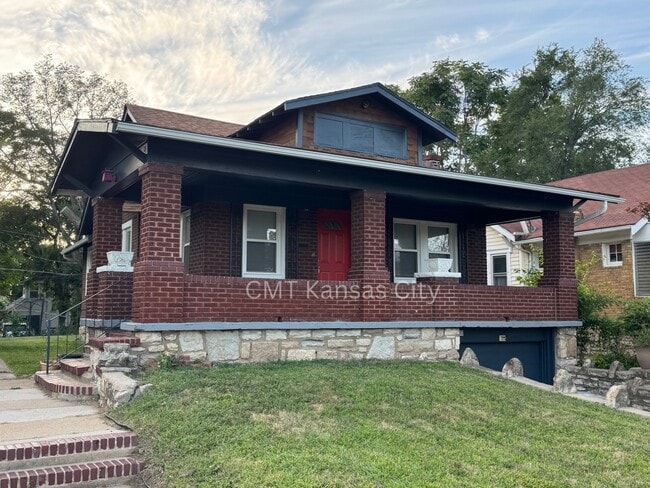 Building Photo - 5110 Garfield Ave