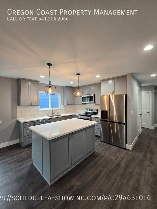 Building Photo - 4255 Sequoia Loop