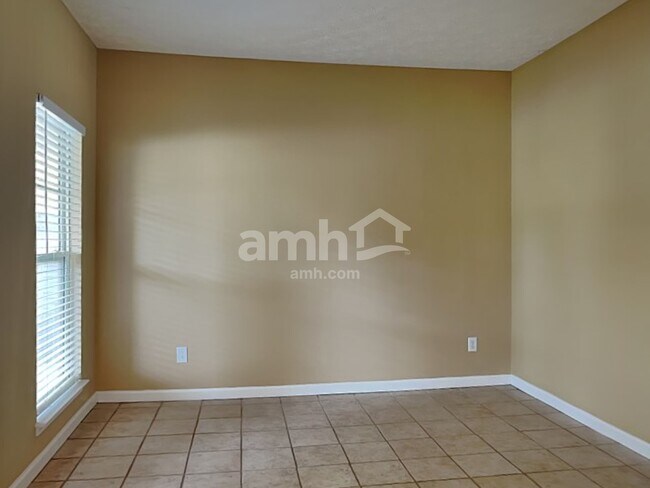 Building Photo - 226 Vintage Cir