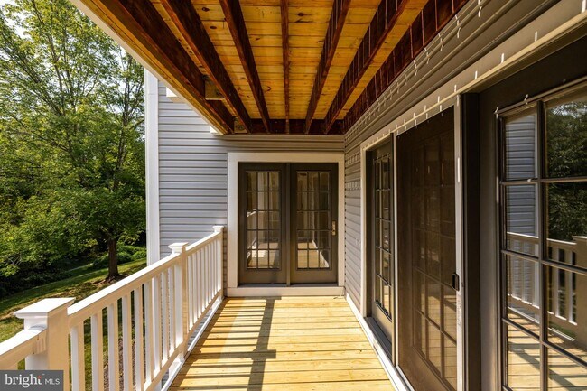Building Photo - 7511 Ashby Ln