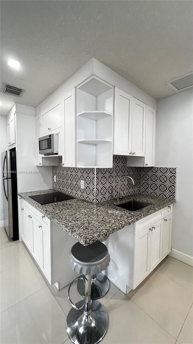 Building Photo - 14652 SW 114th Terrace