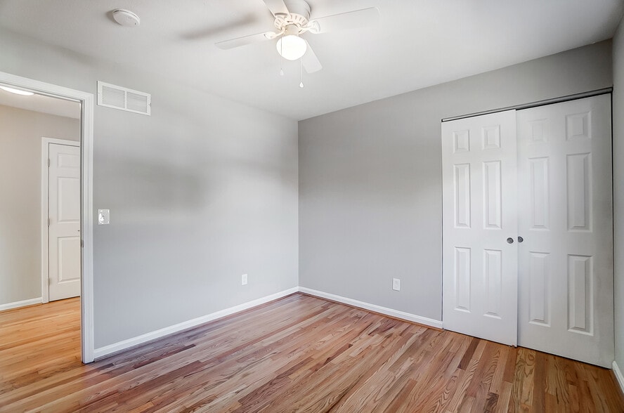 Building Photo - 271 Albright Dr