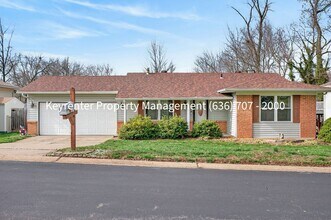 Building Photo - Spacious 3BR Home with Finished Basement in St. Charles