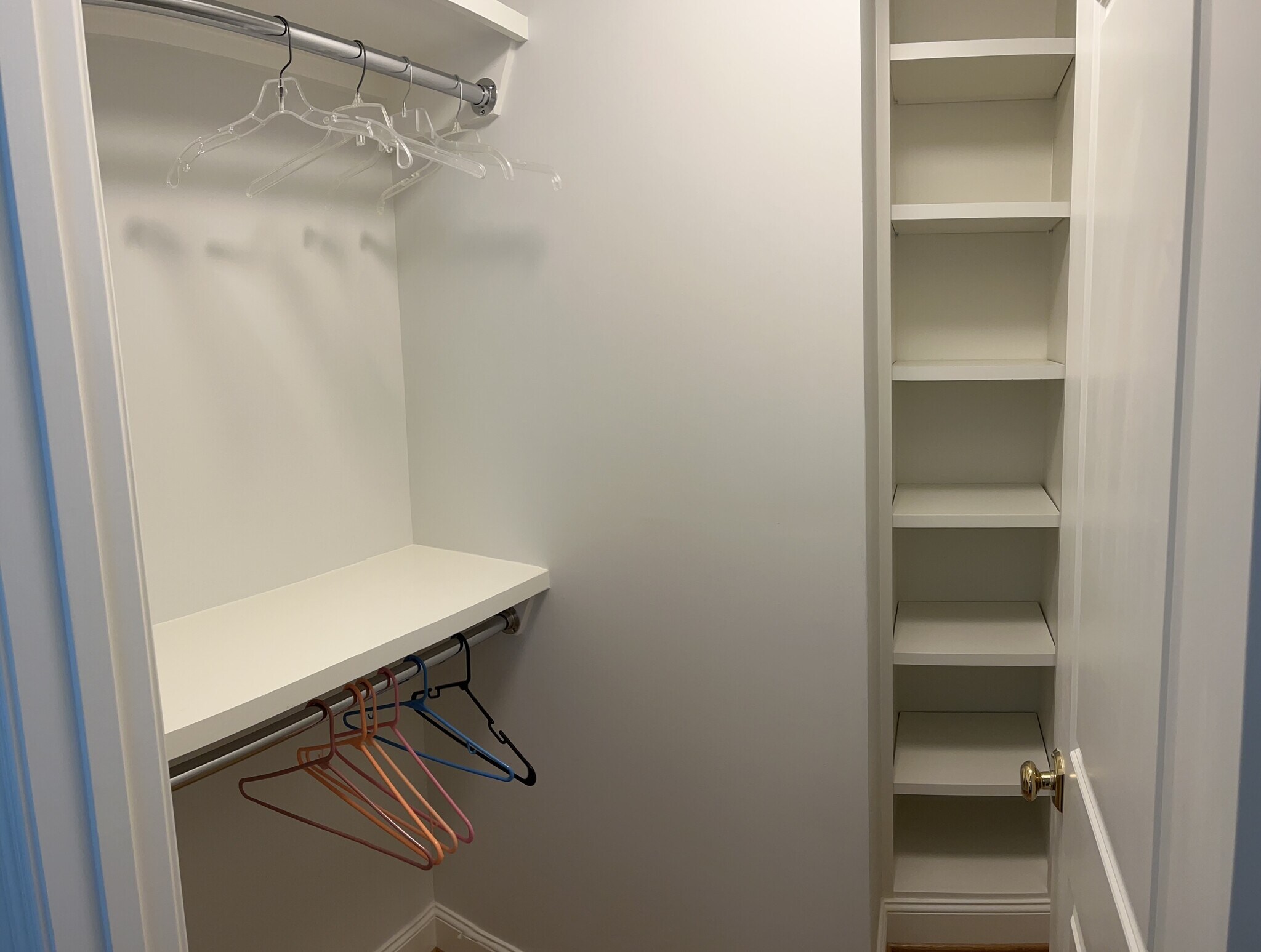 Bedroom Walk-in Closet - 332 Lamont Dr