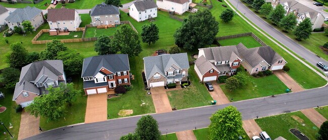 Building Photo - 2259 Dewey Dr