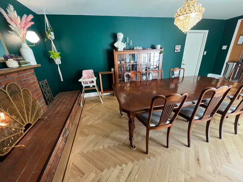 Building Photo - 4120 Pomona Way