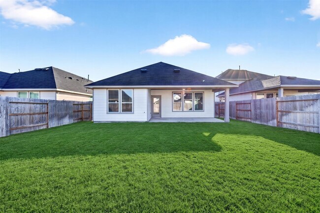 Building Photo - 21827 Blue Daisy Ct
