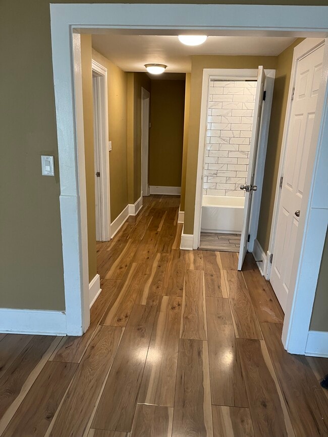 Building Photo - 127 Jefferson St