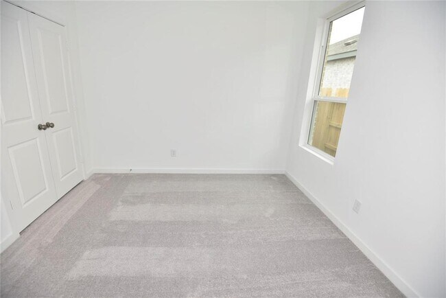 Building Photo - 16531 Mesquite Fld Dr