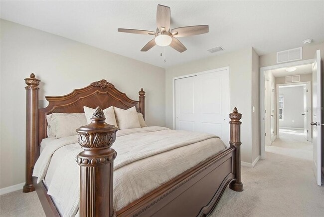 Building Photo - 8 Creek Ct