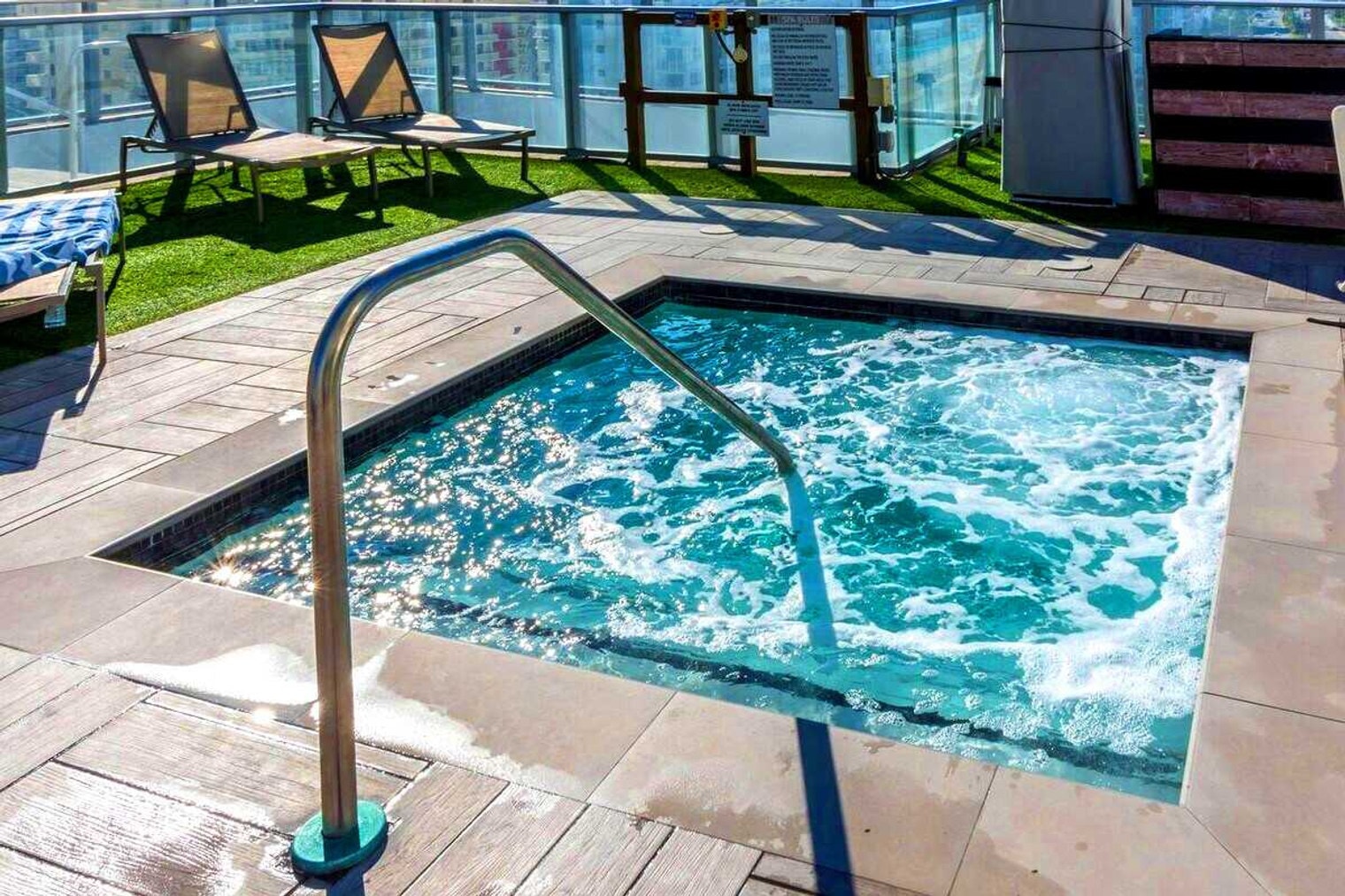 Building Photo - 4111 S Ocean Dr