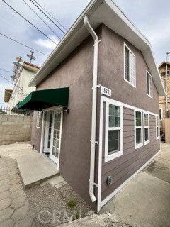 Primary Photo - 1825-1824 S Van Ness Ave