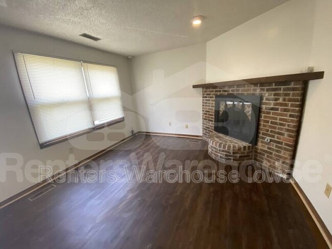 Building Photo - 2019 64th St