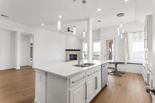 Building Photo - 2613 Milan Meadows Dr