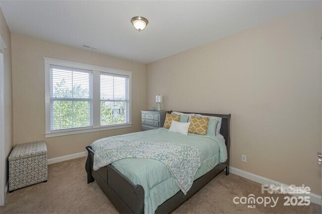 Building Photo - 188 Water Oak Dr