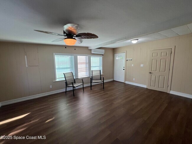 Building Photo - 1616 Terrace St