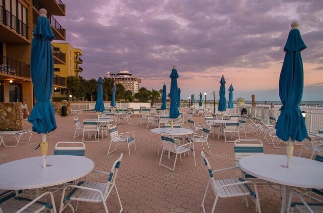 Building Photo - 5396 Gulf Blvd