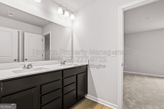 Building Photo - 3116 Morris Hills Dr